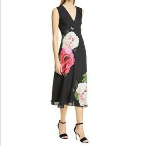 TED BAKER London Black Floral Print ULNA Magnificent V-Neck Midi Dress